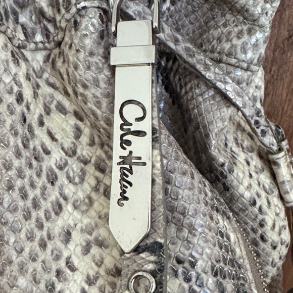 Cole Haan Beige Snake Print Shoulder Bag - Picture 2 of 8